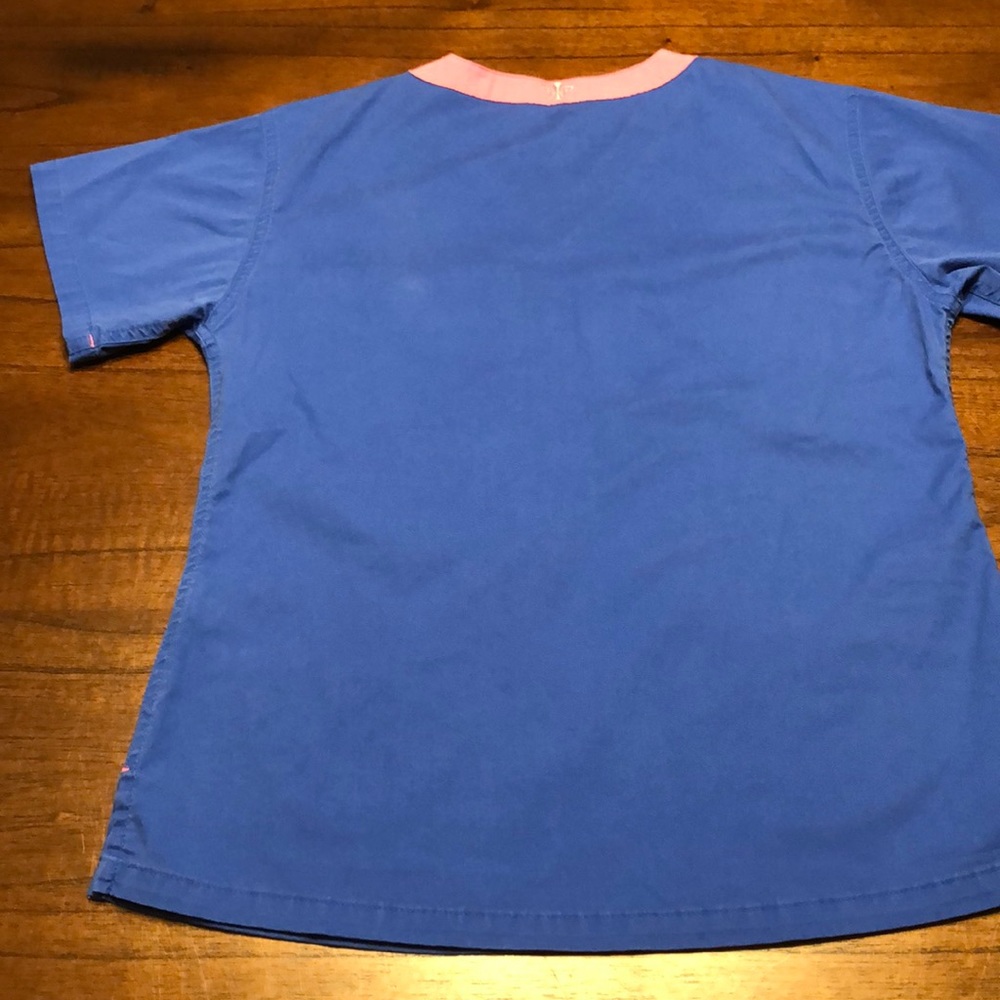 Med Couture Scrub Top Extra Small - Picture 9 of 13